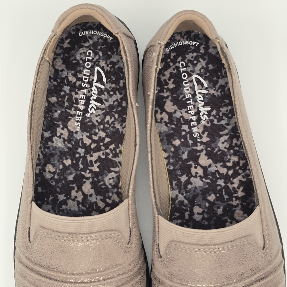 Clarks Cloudsteppers Breeze Sol Slip-On Womens Loafers Taupe Metallic Size 5M - Picture 6 of 14